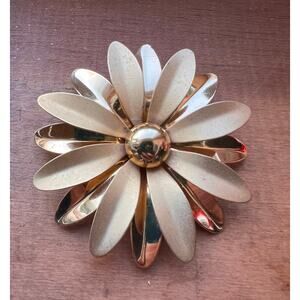 vintage gold tone large flower brooch daisy 2-tone statement MCM modernist